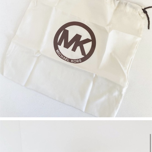 NWT Michael Kors Genuine leather handbag - Picture 8 of 8